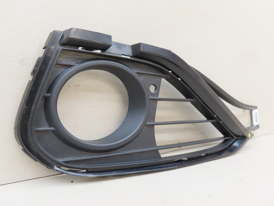 2014-2015 BMW 4 SERIES FRONT RIGH BUMPER FOG LIGHT BEZEL OEM 51117294830
