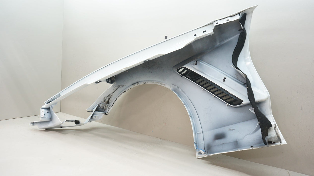 2014-2019 CHEVROLET CORVETTE Z06 FRONT LEFT DRIVER SIDE FENDER 22789092 OEM