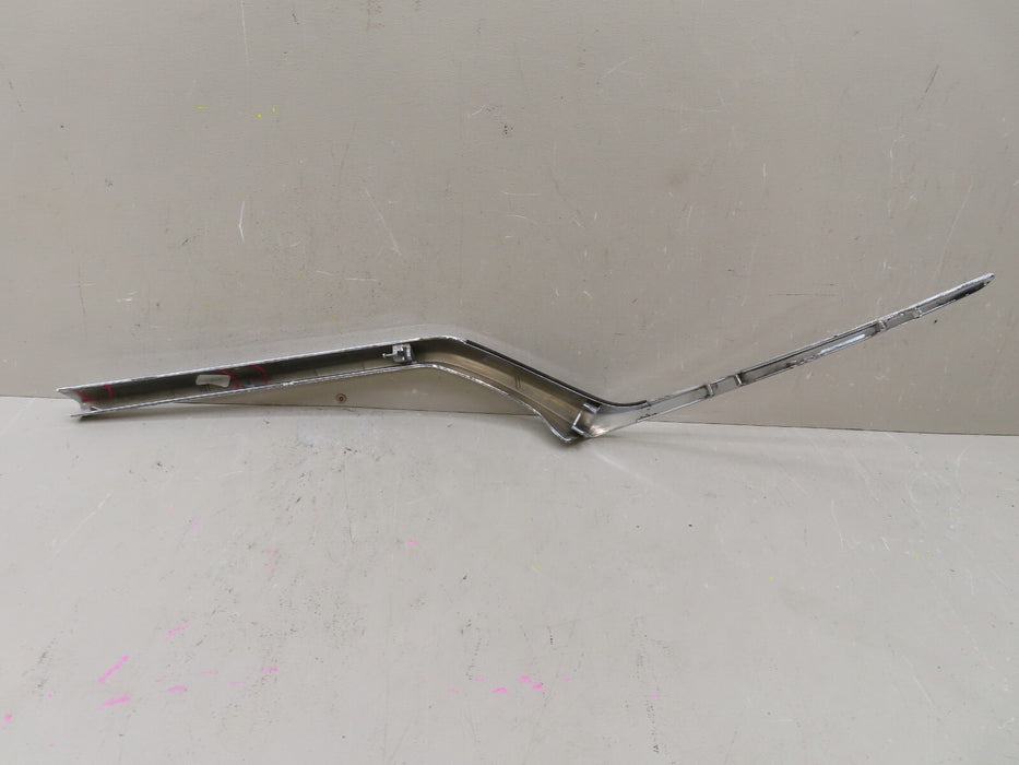 2017-2019 HONDA CR-V FRONT RIGHT RADIATOR GRILLE MOLDING TRIM OEM 71123-TLA-A000