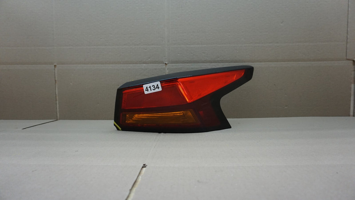 2019-2022 NISSAN ALTIMA REAR RIGHT PASSENGERS SIDE TAIL LIGHT OEM 19 20 21 22