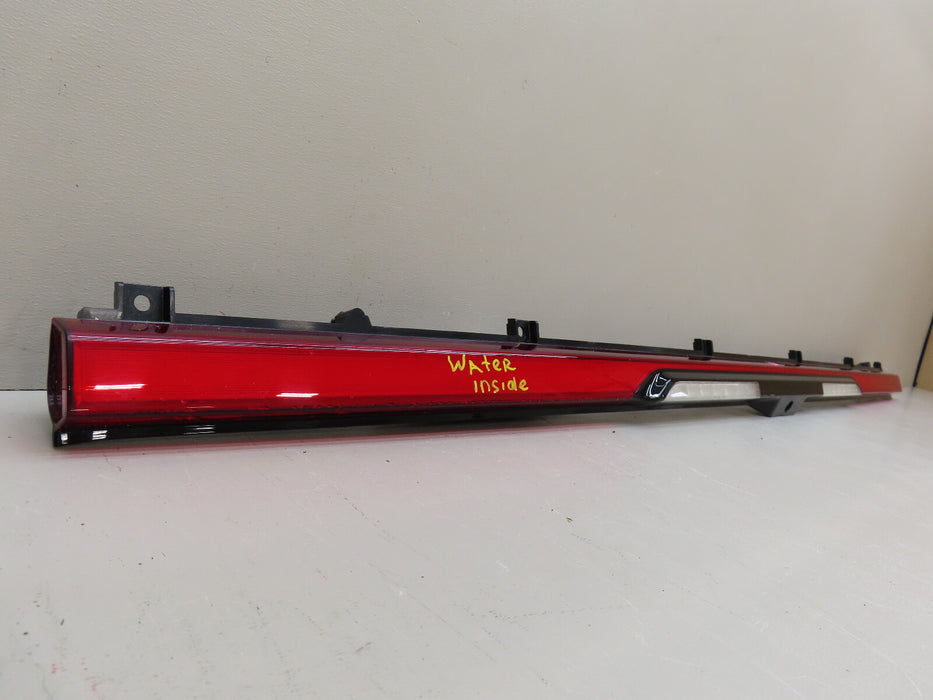 2022-2024 FORD F150 F-150 LIGHTNING REAR CENTER TAILGATE TAIL LIGHT LED OEM