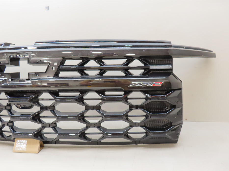 2022-2023 CHEVROLET SILVERADO 1500 ZR2 FRONT RADIATOR GRILLE GRILL W/CAMERA OEM