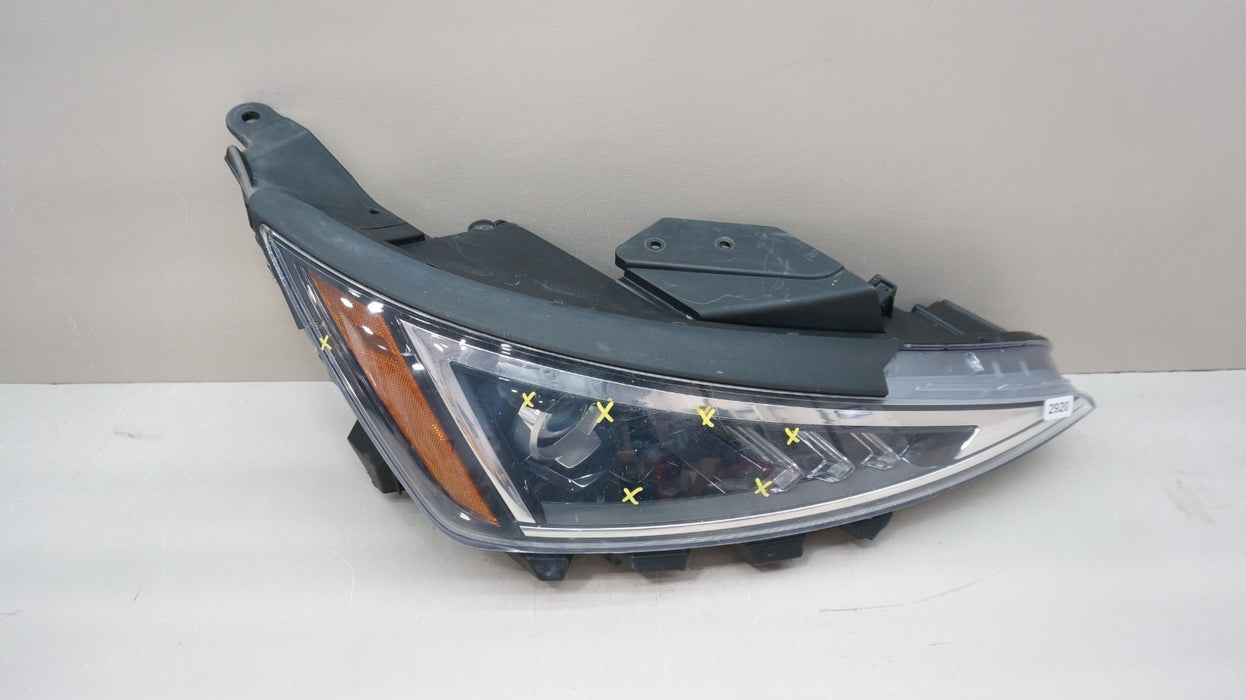2019-2020 HYUNDAI ELANTRA FRONT RIGHT PASSENGER SIDE HALOGEN HEADLIGHT OEM