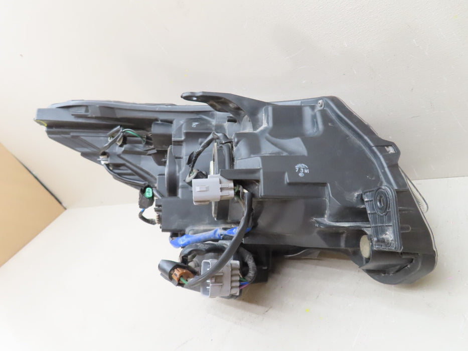 2017-2018 SUBARU FORESTER FRONT LEFT DRIVER SIDE HEADLIGHT LAMP HALOGEN OEM