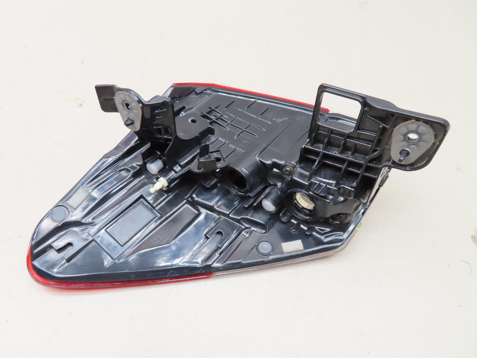 2019-2024 SUBARU FORESTER REAR RIGHT PASSENGER SIDE OUTER TAIL LIGHT OEM