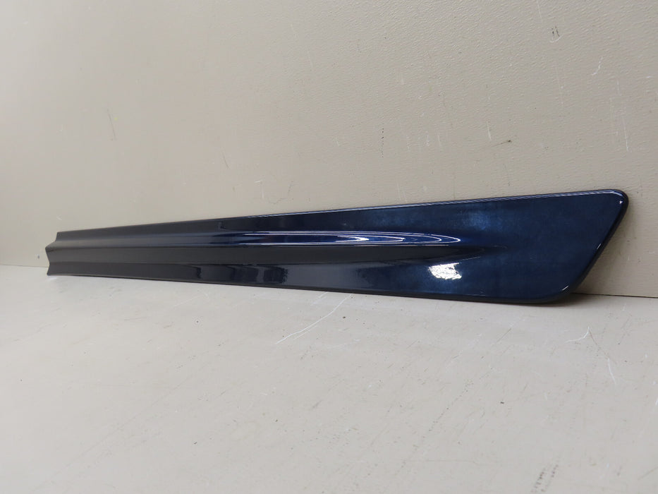 2017-2020 HONDA CR-V CRV FRONT RIGHT RH SIDE DOOR MOLDING OEM 08P05-TLA-100-01
