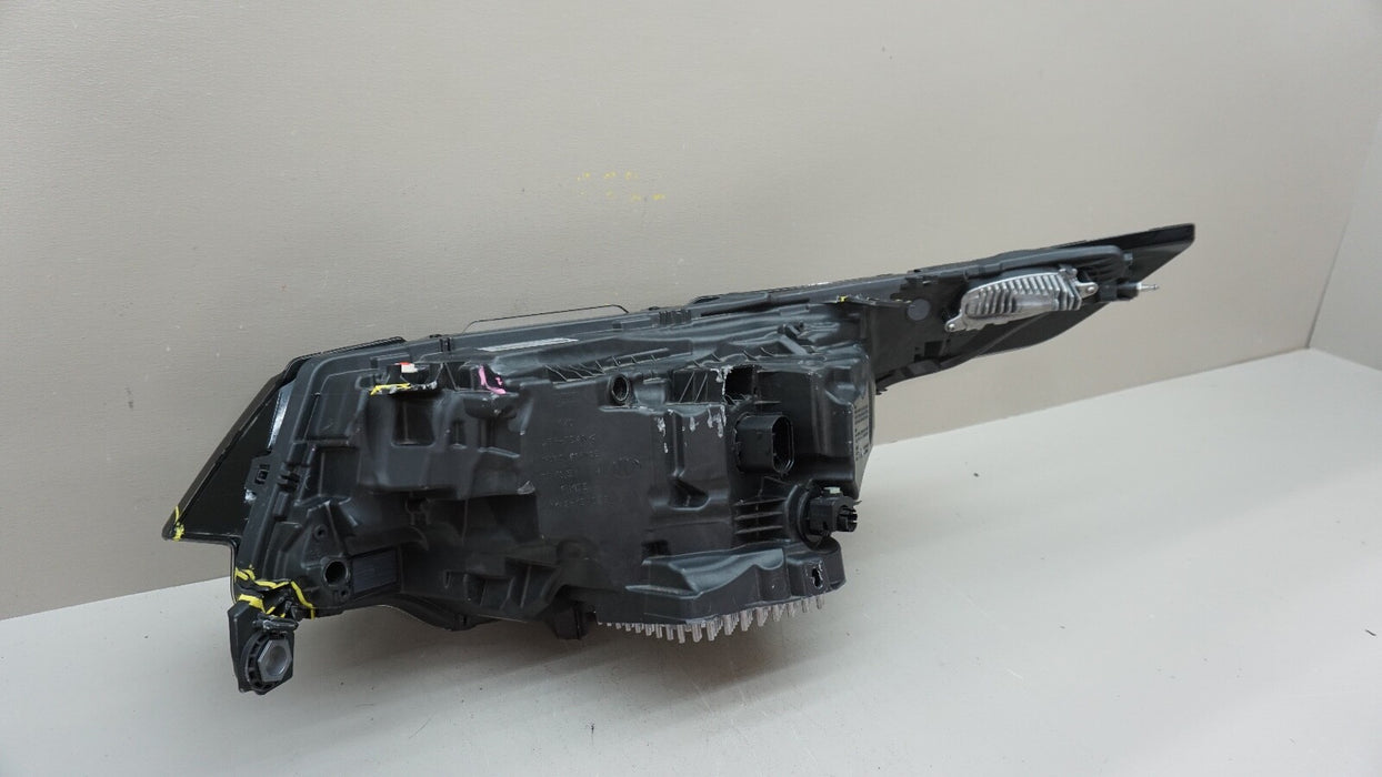 2021-2023 LAND ROVER DISCOVERY FRONT RH RIGHT PASSENGER SIDE HEADLIGHT OEM