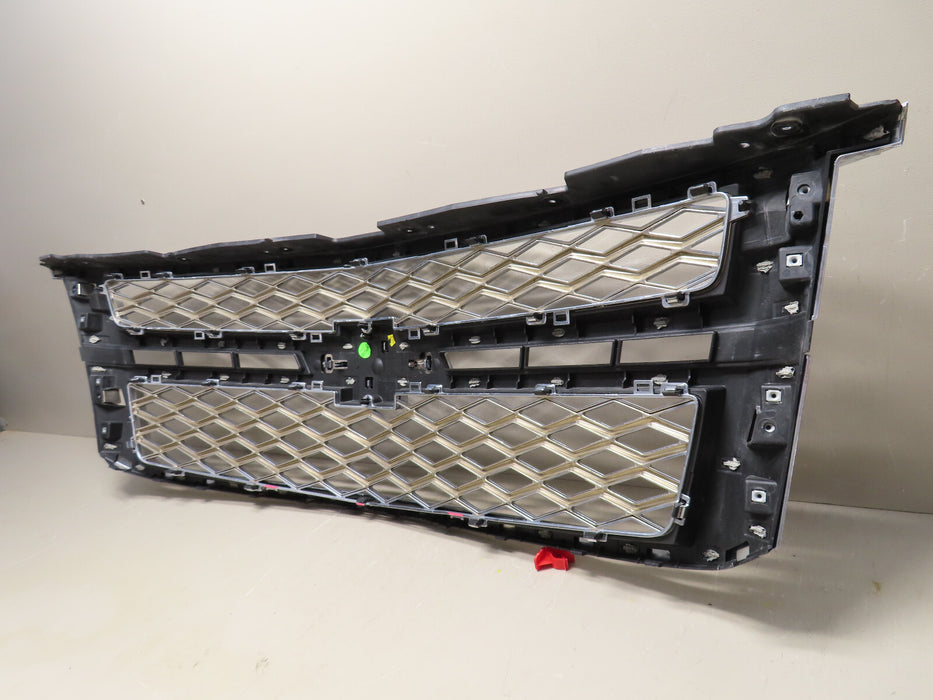 2015-2020 CHEVROLET TAHOE/SUBURBAN FRONT GRILLE GRILL OEM