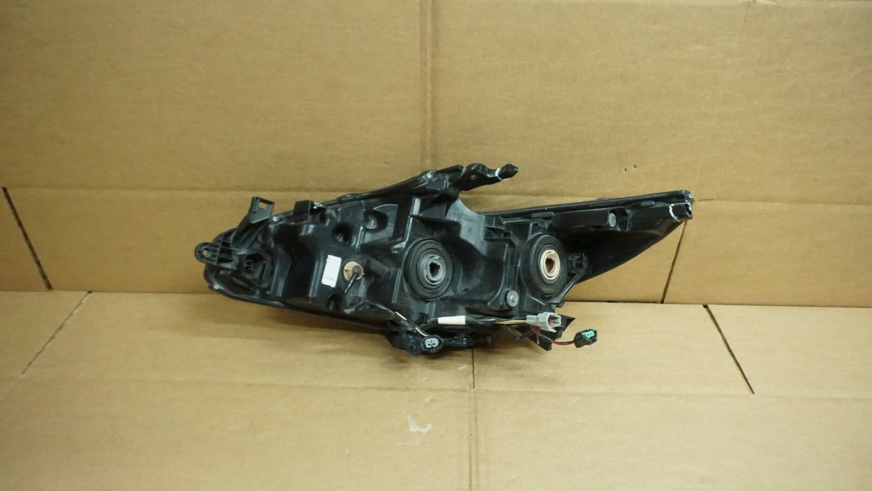 2016-2018 NISSAN ALTIMA RIGHT PASSENGER SIDE HALOGEN HEADLIGHT HEADLAMP OEM