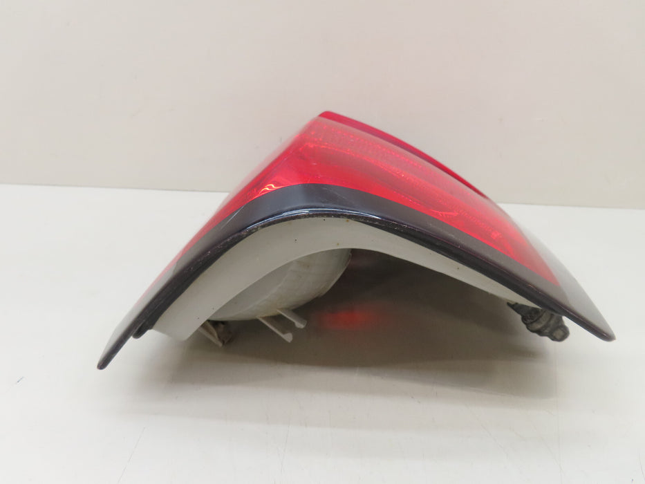 2014 2015 CHEVROLET SILVERADO 1500 REAR RIGHT PASSENGER SIDE TAIL LIGHT OEM