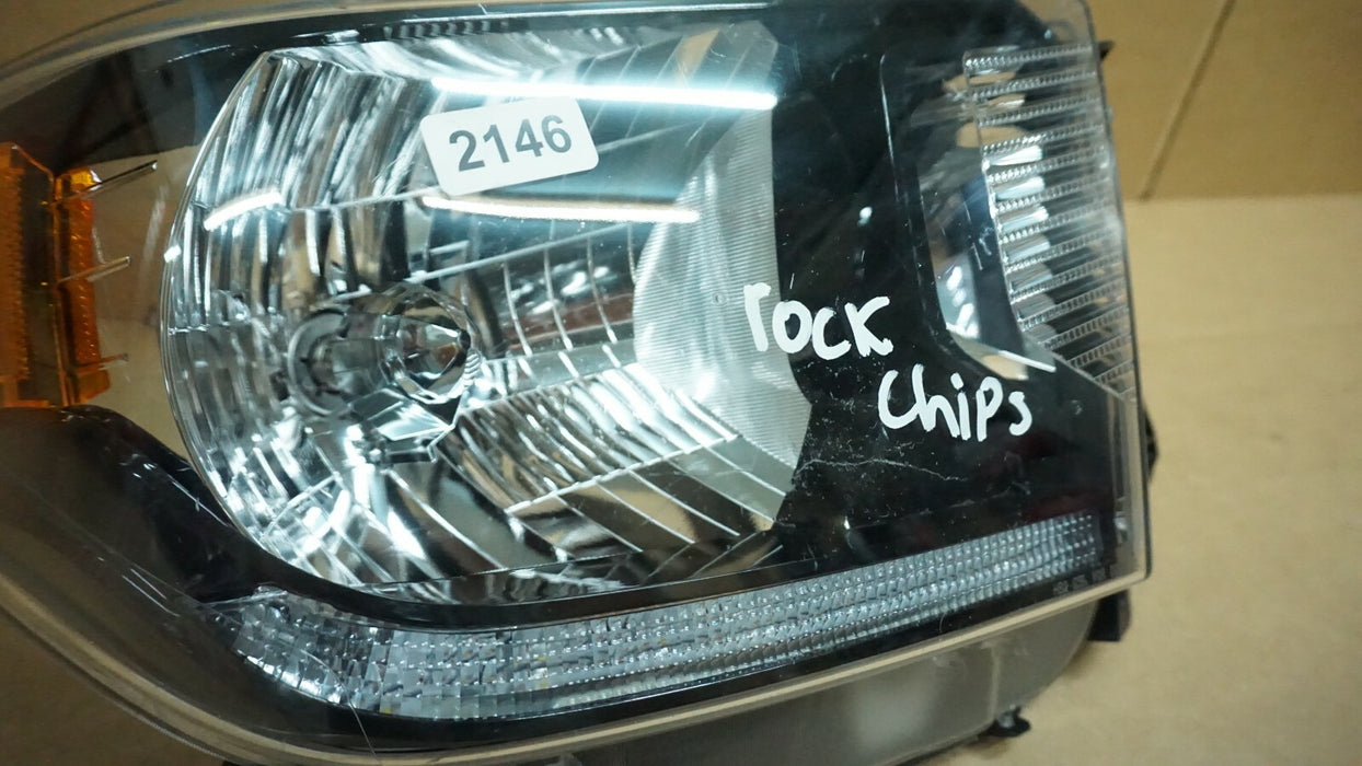 2014-2017 TOYOTA TUNDRA RIGHT PASSENGER SIDE HALOGEN HEADLIGHT HEADLAMP OEM
