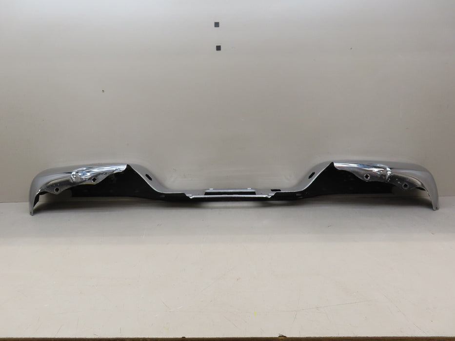 1999-2006 CHEVROLET/GMC REAR CHROME BUMPER OEM