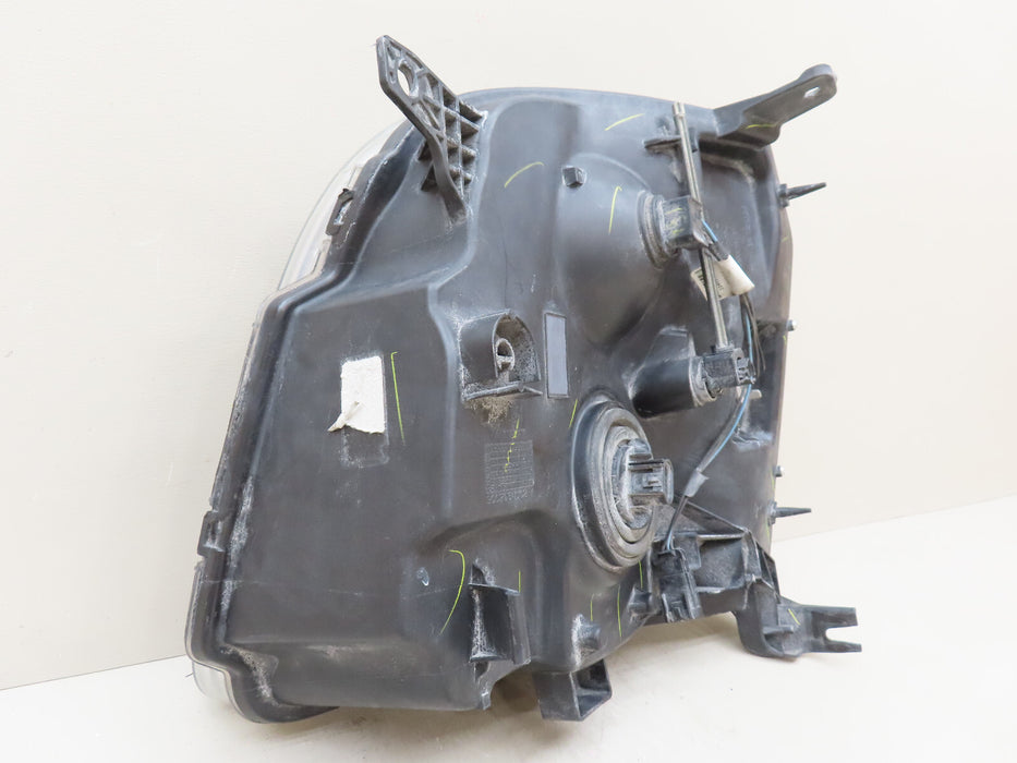 2007-2012 GMC YUKON FRONT RIGHT PASSENGER HEADLIGHT OEM