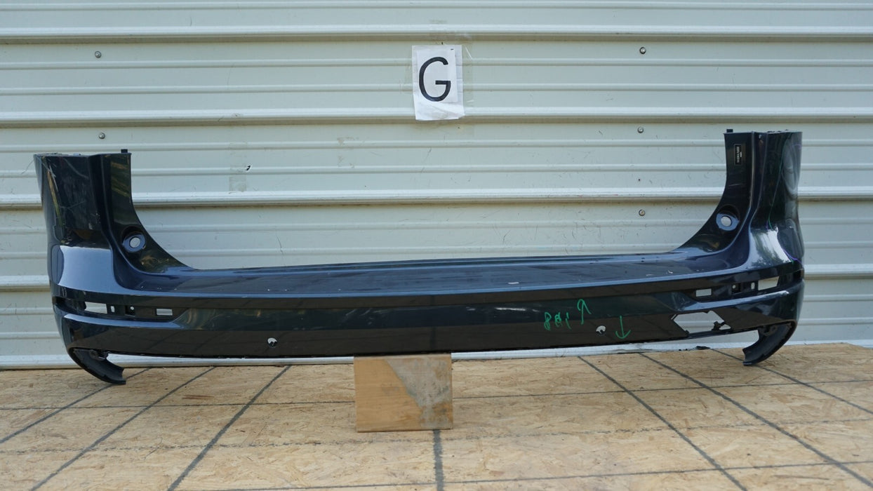 2018-2020 VOLVO XC60 REAR BUMPER PLASTIC COVER PANEL 31425198 OEM