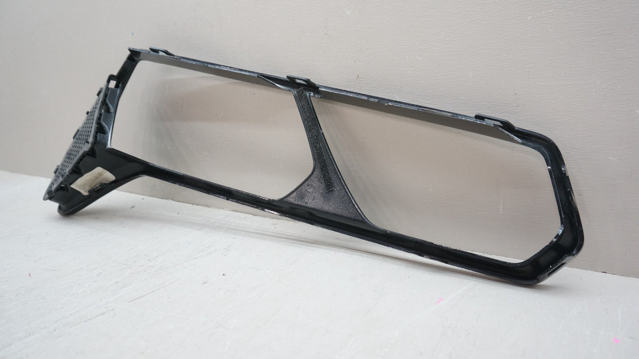 2014-2019 CHEVROLET CORVETTE C7 REAR PASSENGER RIGHT TAILLIGHT TRIM 23446826 OEM