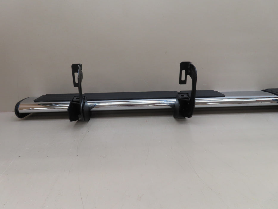 2007-2014 CHEVROLET/GMC SILVERADO-SIERRA 1500-3500 LEFT RUNNING BOARD OEM