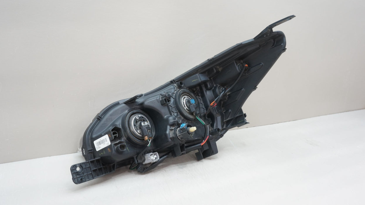 2017-2023 SUBARU IMPREZA FRONT RIGHT PASSENGER SIDE HALOGEN HEADLIGHT OEM