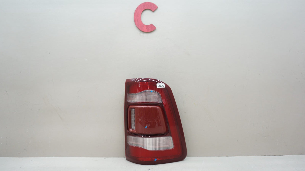 2019-2024 DODGE RAM 1500 REAR RIGHT PASSENGER SIDE BLIND SPOT TAIL LIGHT OEM