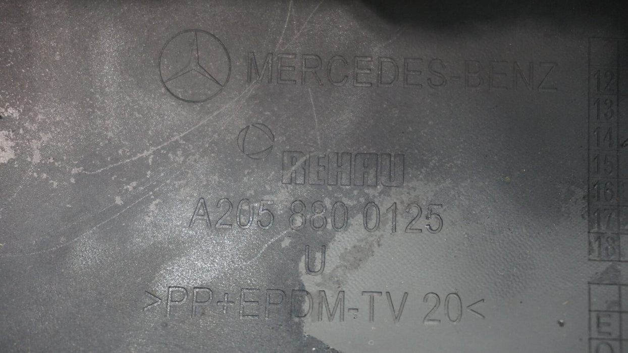 2015-2018 MERCEDEZ BENZ W205 C-CLASS FRONT BUMPER COVER OEM A2058800125