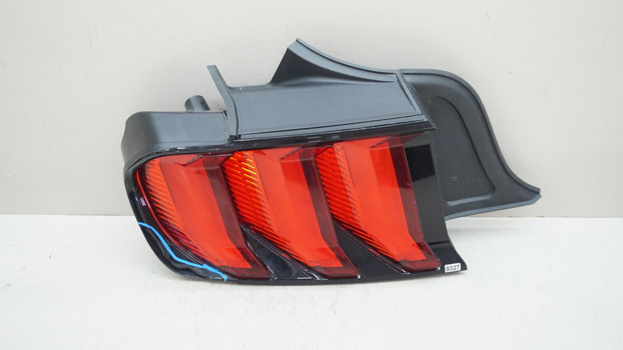 2018-2023 FORD MUSTANG REAR LEFT DRIVER SIDE TAIL LIGHT OEM JR3B-13B505