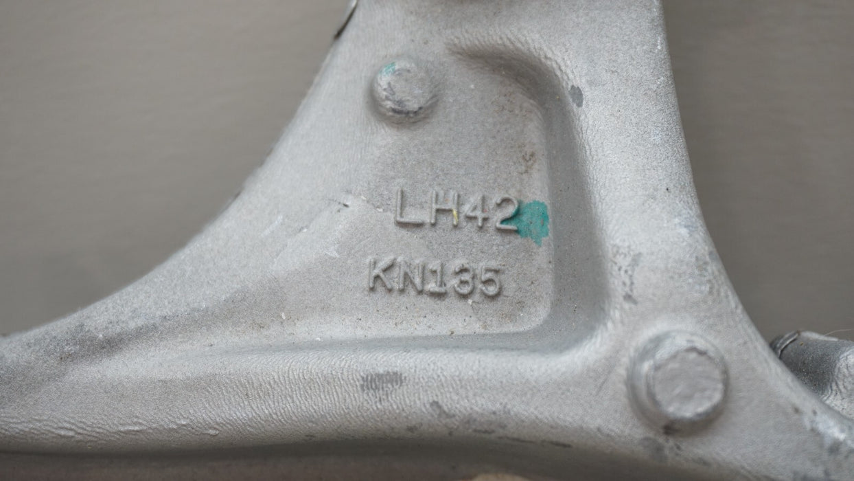 2018-2021 VOLVO XC60 XC90 FRONT LEFT DRIVERS CARRIER 32298139 OEM 18 19 20 21