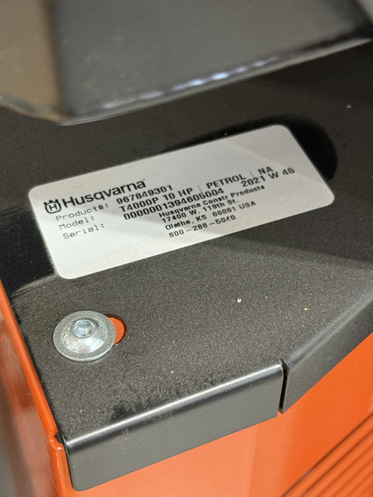 HUSQVARNA T4000 PETROL SOFF-CUT DUST WITH HEPA FILTERS EXTRACTOR VACCUM UNIT