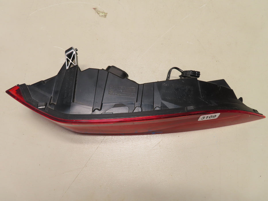 21 22 JAGUAR F-PACE RH PASSENGER RIGHT SIDE OUTTER LED TAILLIGHT ORIGINAL OEM