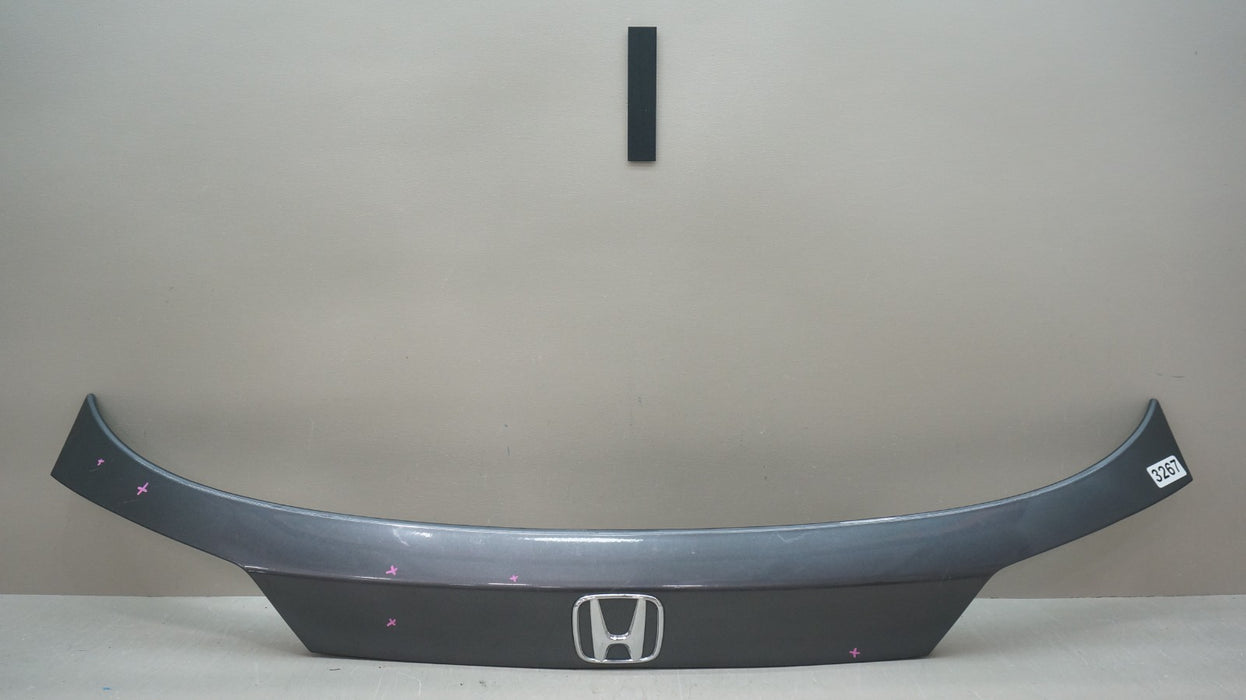 2016-2018 HONDA HR-V REAR LIFTGATE COVER MOLDING TRIM GARNISH OEM 74890-T7A-J12Z