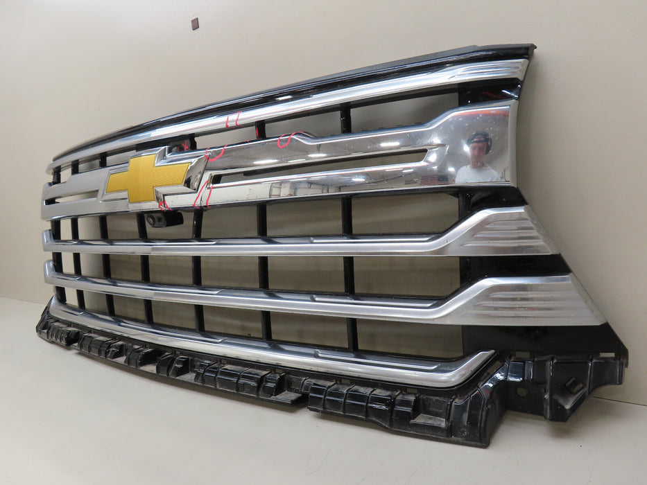 2024 2025 CHEVROLET SILVERADO HIGH COUNTRY 2500 3500 FRONT RADIATOR GRILLE OEM