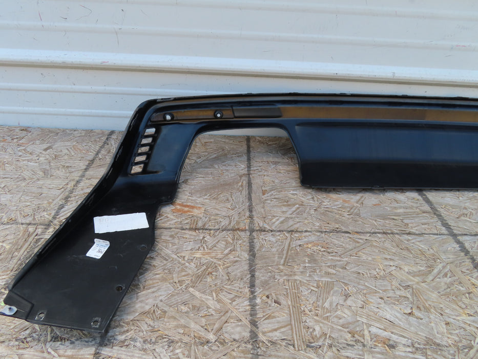 2019 2020 2021 CHEVROLET CAMARO SS REAR BUMPER LOWER VALANCE 84054988 OEM