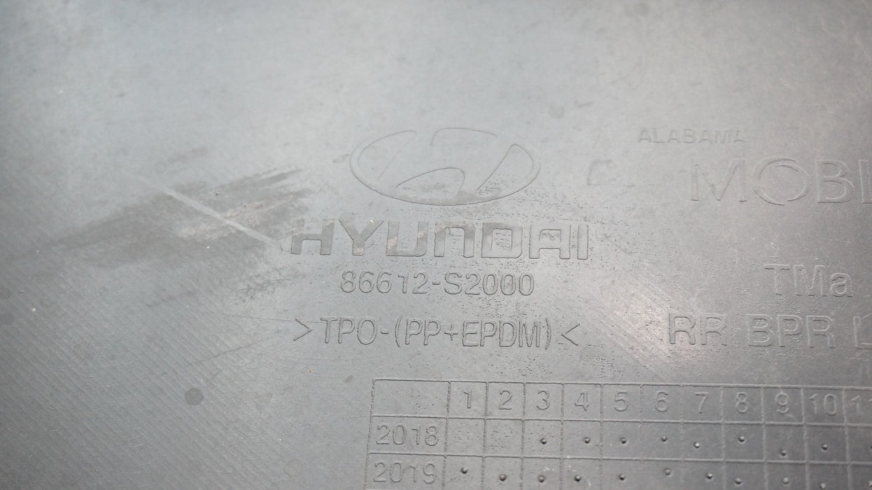 2019-2020 HYUNDAI SANTA FE REAR LOWER BUMPER COVER VALANCE OEM 86612-S2000