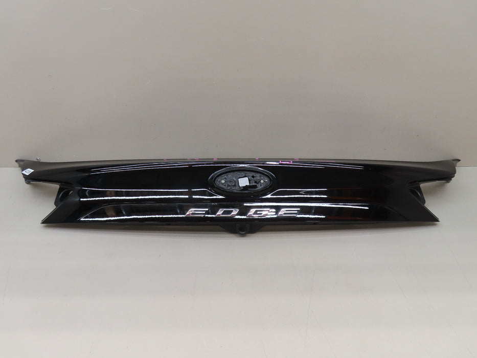 2019-2023 FORD EDGE REAR TRUNK LIFT GATE MOLDING OEM MT4B-R43401-A