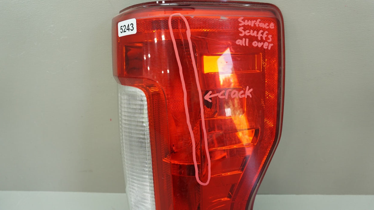 2017-2019 FORD F250 F350 REAR RIGHT TAILLIGHT HALOGEN P#HC3B-13B504-AD OEM