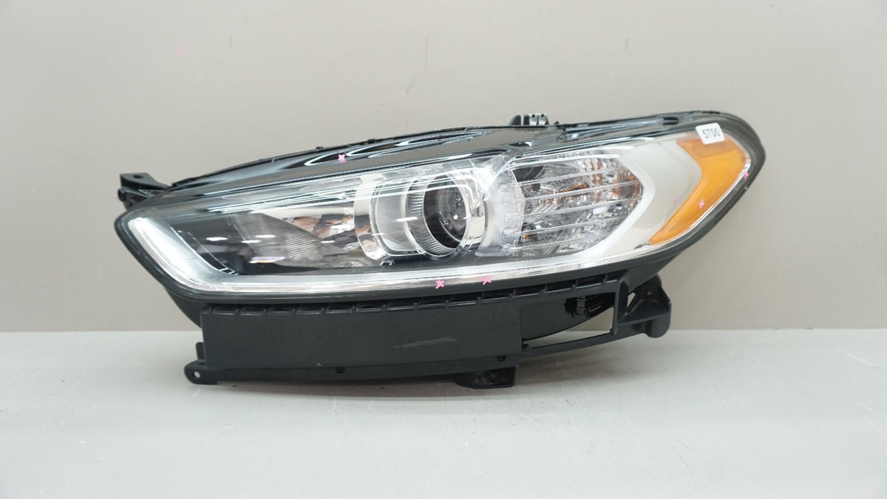2013-2016 FORD FUSION FRONT LEFT DRIVER SIDE HEADLIGHT HALOGEN OEM 13 14 15 16