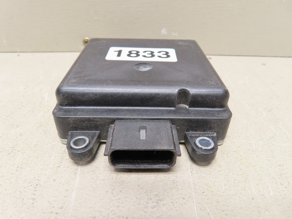 2014-2015 DURANGO GRAND CHEROKEE REAR BLIND SPOT DETECTION MODULE OEM 68137930AG