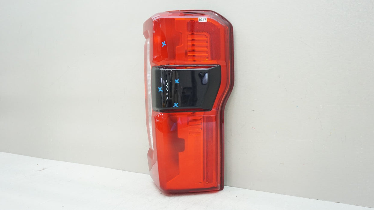2023-2025 FORD F250 F350 REAR RIGHT PASSENGER SIDE TAIL LIGHT OEM PC3B-13B504-B