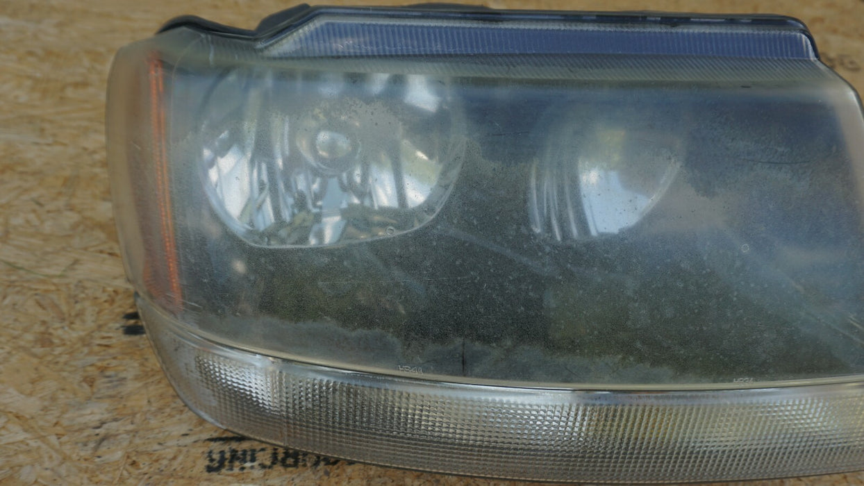 99 00 01 02 03 04 JEEP GRAND CHEROKEE RIGHT FRONT HEADLIGHT OEM