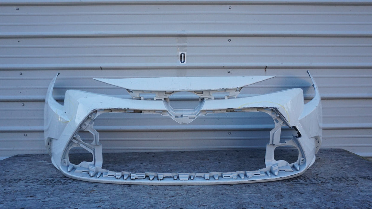 2019-2020 TOYOTA COROLLA HATCHBACK FRONT BUMPER COVER PANEL ASSEMBLY OEM 19 20
