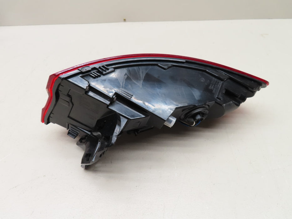 2017-2019 AUDI A4 REAR LEFT DRIVER SIDE LIGHT TAILLIGHT LAMP ASSEMBLY OEM