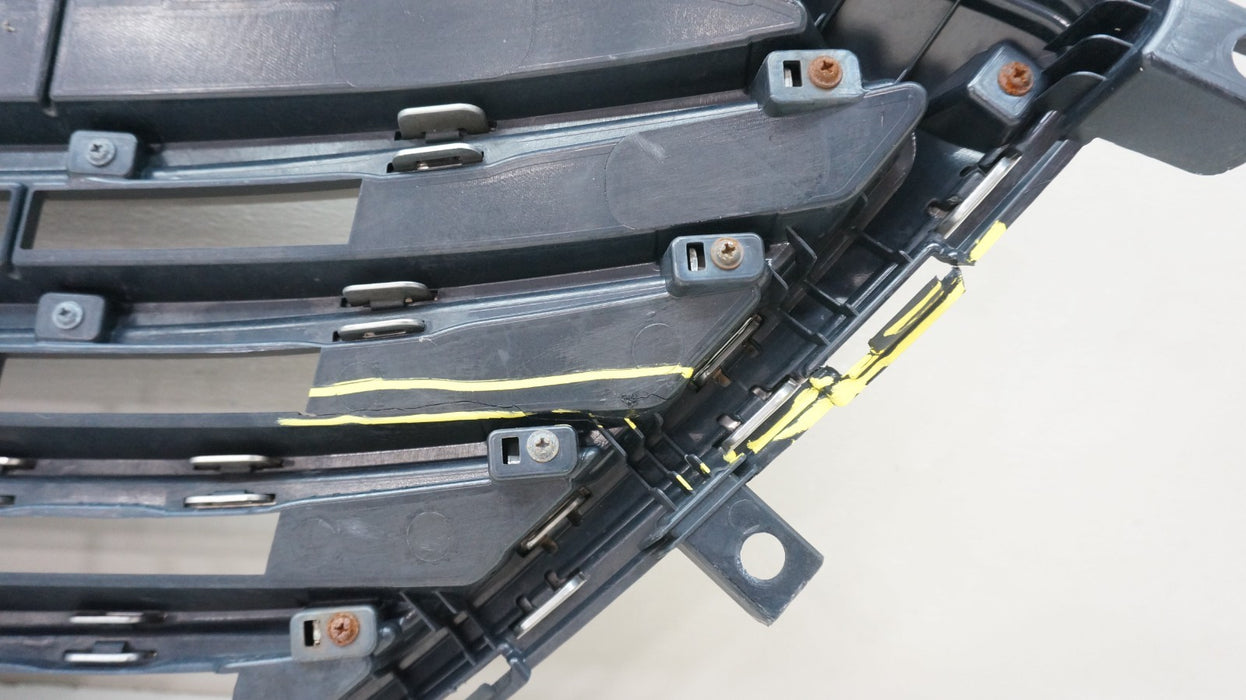 2015-2017 HYUNDAI SONATA FRONT BUMPER RADIATOR GRILLE OEM
