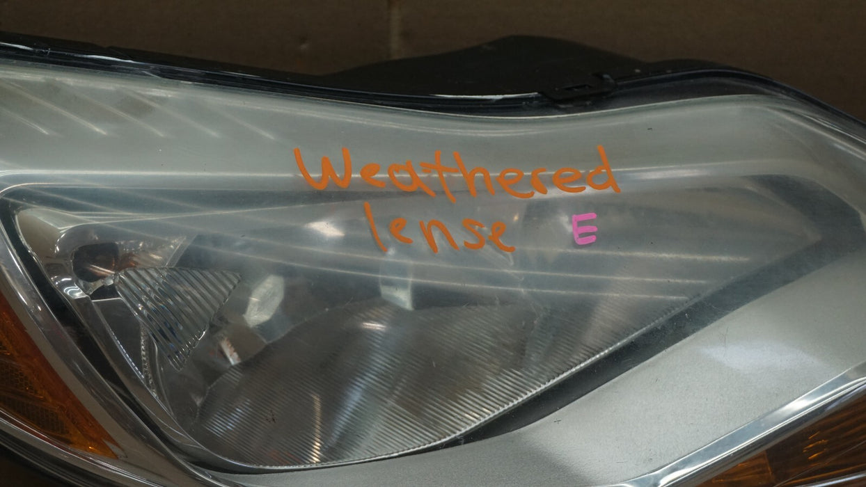 2012-2014 FORD FOCUS FRONT RIGHT PASSENGERS SIDE HEADLIGHT OEM 12 13 14