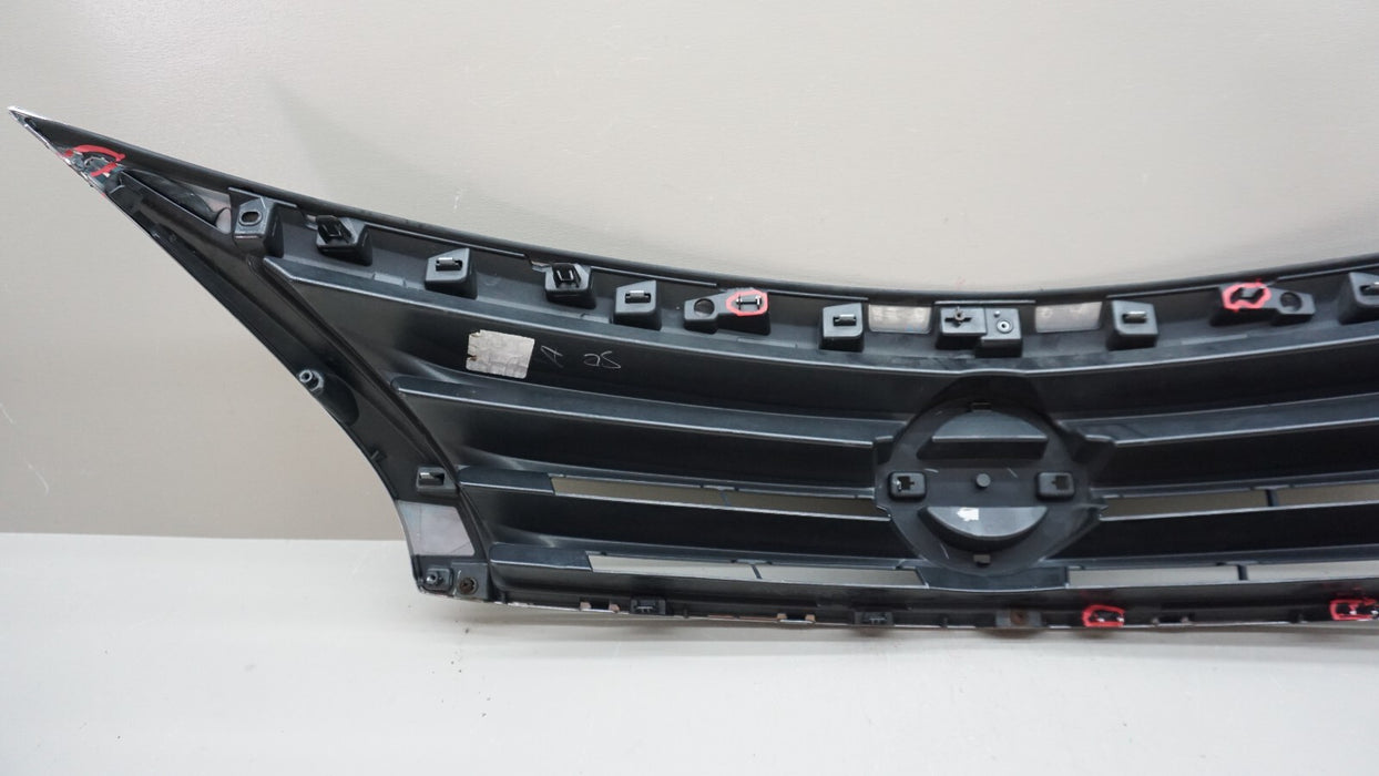 2013-2015 NISSAN ALTIMA 4DR SEDAN FRONT BUMPER GRILLE GRILL OEM 62310-3TA0A