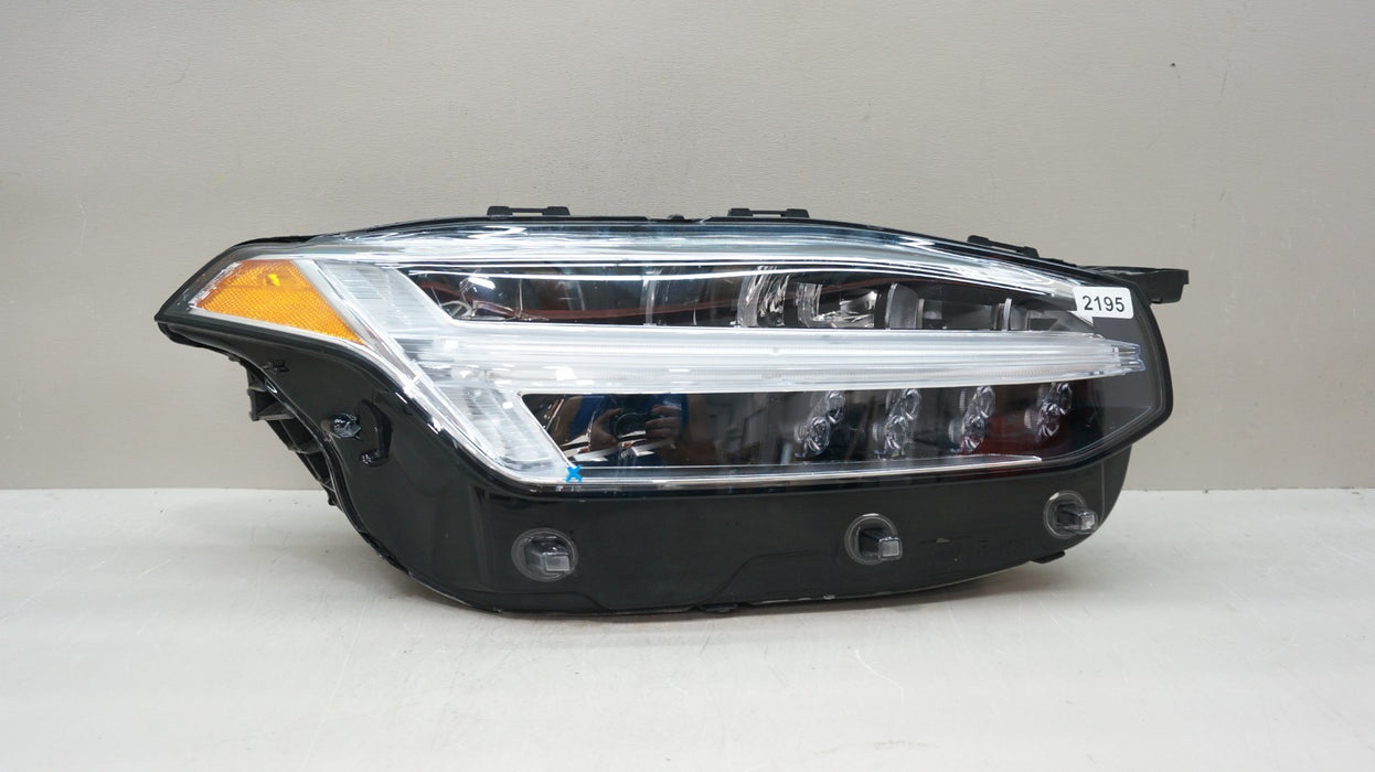 2018-2024 VOLVO XC90 FRONT RIGHT PASSENGER SIDE LED HEADLIGHT OEM 32228687