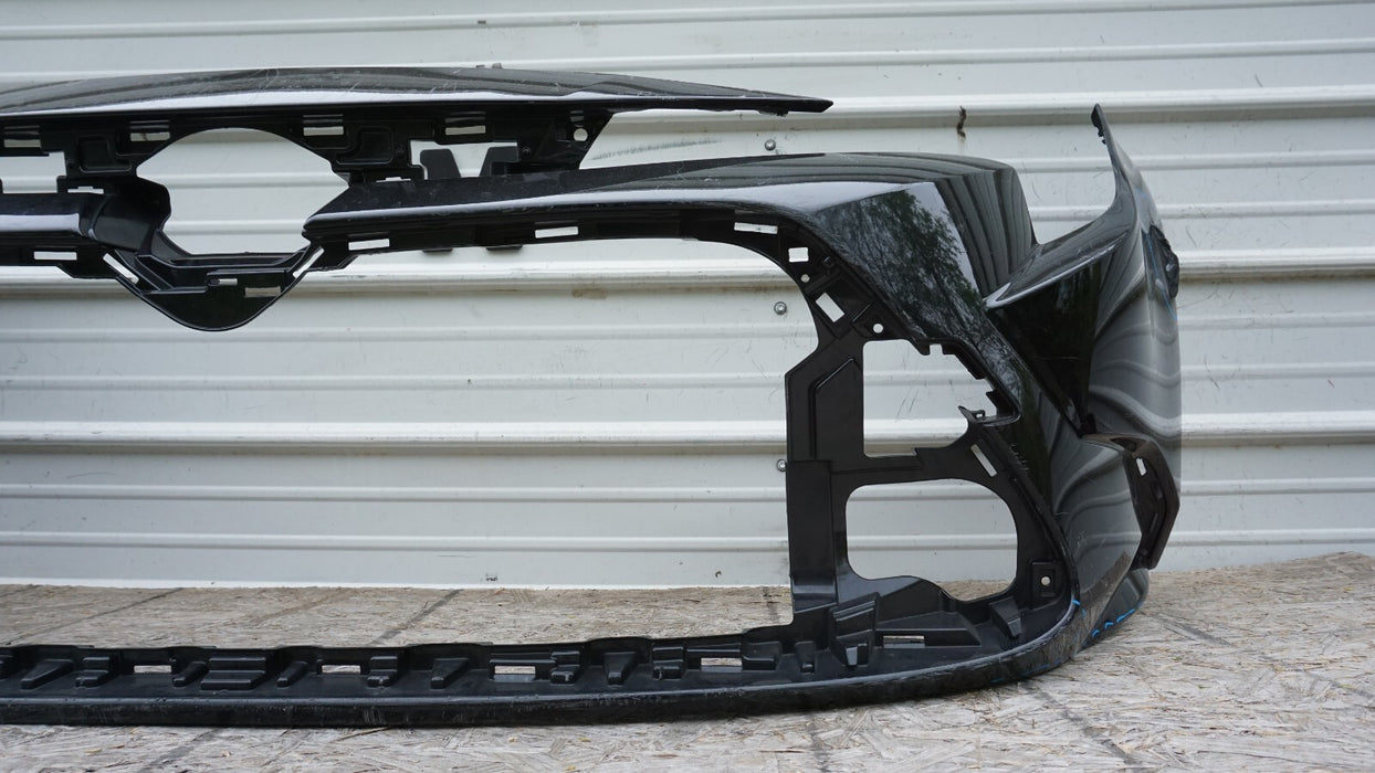 2020-2021 TOYOTA COROLLA FRONT BUMPER COVER OEM 20 21