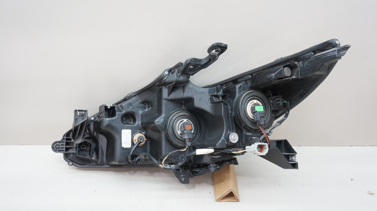 2016-2018 NISSAN ALTIMA FRONT RIGHT PASSENGER SIDE HALOGEN HEADLIGHT OEM