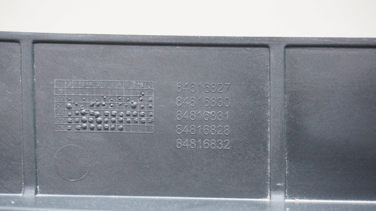 2021-2023 CHEVROLET TAHOE / SUBURBAN RADIATOR SHUTTER GRILLE WITH MOTOR OEM