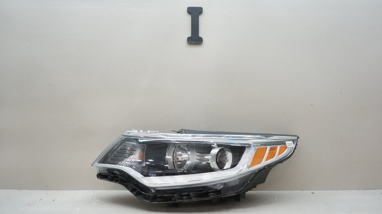 2016-2018 KIA OPTIMA FRONT LEFT DRIVERS SIDE HEADLIGHT HALOGEN OEM