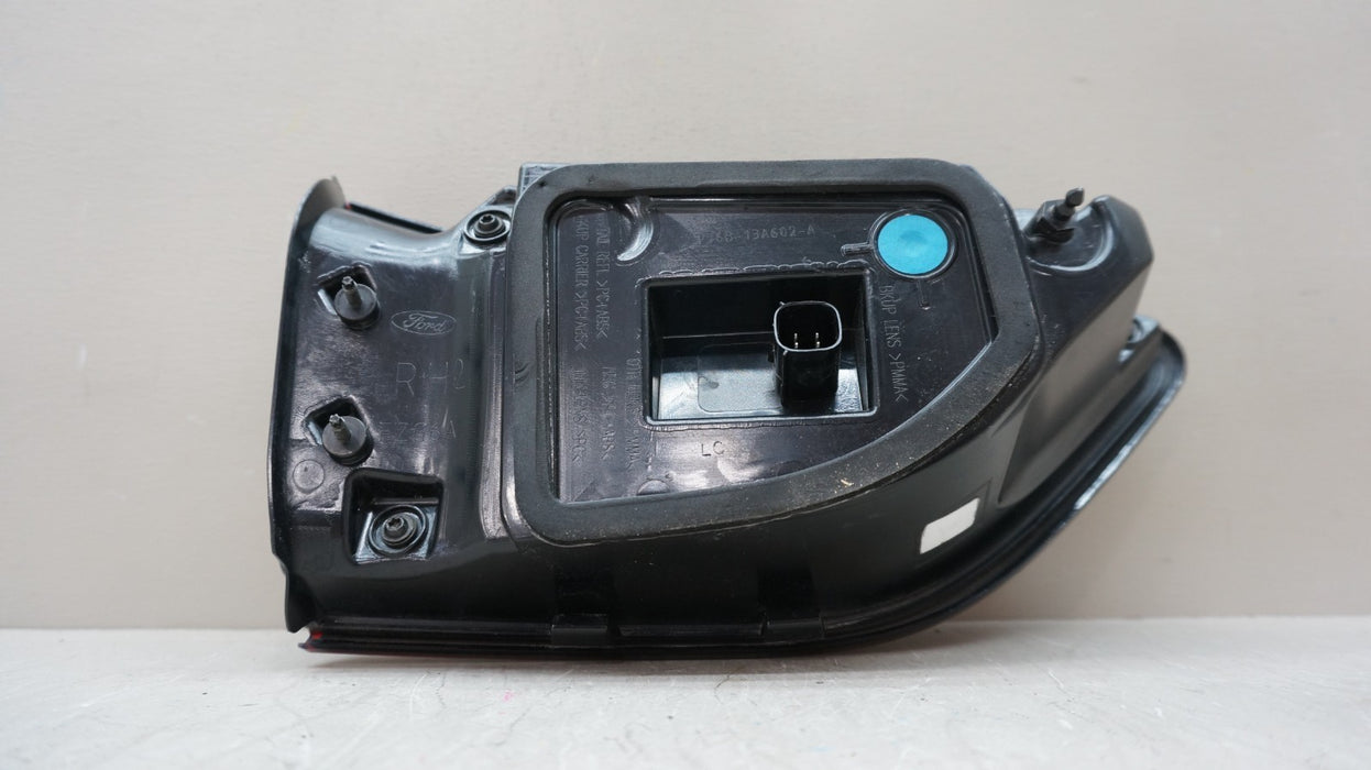 *MINT* 2023-2024 FORD ESCAPE REAR RIGHT PASSENGER SIDE INNER TAIL LIGHT OEM