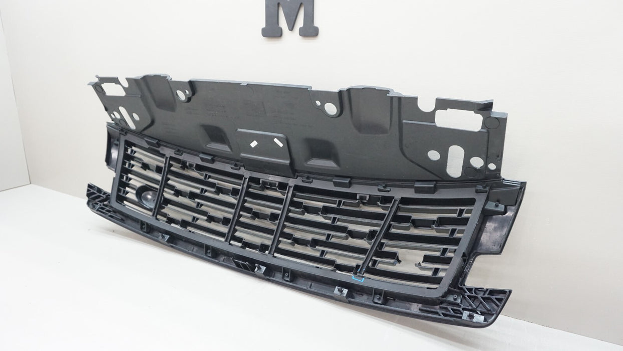 2022-2025 RANGE ROVER L460 FRONT UPPER BUMPER GRILLE OEM M8E2-8200-A