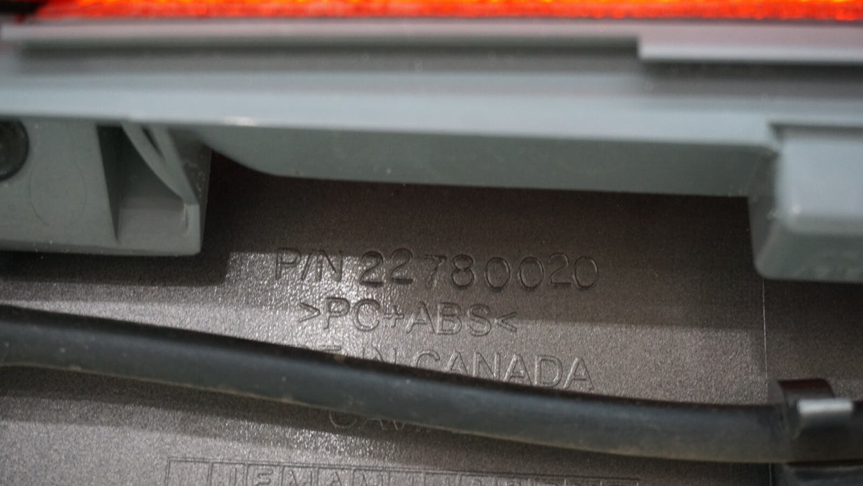 2010-2017 CHEVROLET CHEVY EQUINOX REAR TRUNK SPOILER WING 22780020 OEM